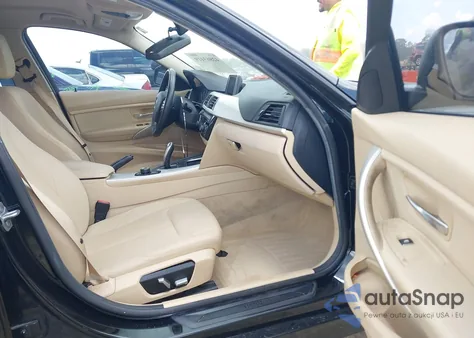 2016 BMW 320I z USA, uszkodzony, nr VIN WBA8E1G54GNU11973